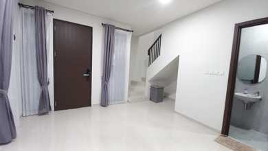 Hunian Elite di Kawasan Bintaro, Tangerang Selatan, LB 80m², Harga 2,8 Miliar