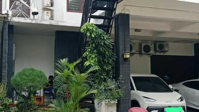 Rumah Area Premium Bintaro, Tangerang Selatan - Harga Menarik 5,8 Miliar