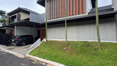 For Sale rumah Eksklusif di Sektor 9-Bintaro, Tangerang Selatan - LT 284m²