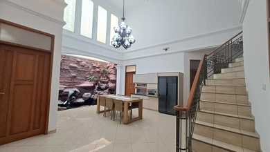 Rumah Sewa Murah Lokasi Cinere, Depok, LB 321m²