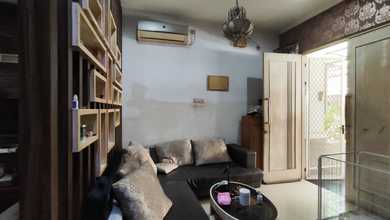 Hunian Mewah di Puri Mansion, Jakarta Barat, 4 KT, LT 136m²