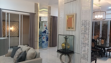 Rumah Area Luxury Taman Meruya, Jakarta Barat - Harga Terbaik 9,5 Miliar