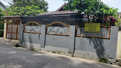 Hunian Sewaan Area Kebayoran Baru, Jakarta Selatan, LB 322m², 3 KT