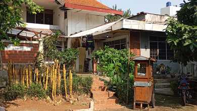 Rumah Elite di Kawasan Kebayoran Baru, Jakarta Selatan, LB 140m², Harga 6,2 Miliar