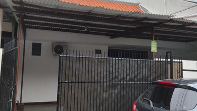 Rumah Dijual di Duri Kosambi, Jakarta Barat, LB 120m², Harga Kompetitif!
