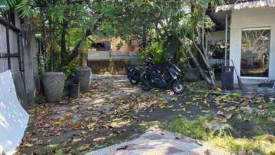 Gudang Strategis Kawasan Bisnis