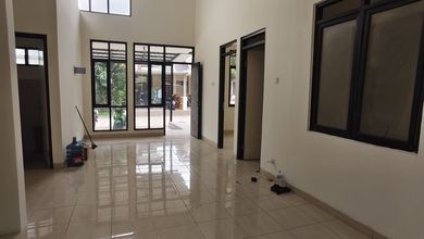 Rumah Siap Pakai di Area Cikupa Citra Raya, Tangerang, LT 96m²