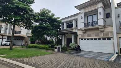Dijual rumah Eksklusif di BSD City, Tangerang - LT 375m²