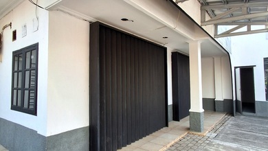 Disewakan Ruko 1 Lantai Pinggir Jalan Ramai di Dekat Bintaro Sektor 9