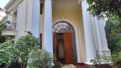 Penawaran Langka, rumah Mewah di Pondok Indah, Jakarta Selatan, LB 500m²