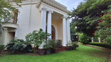 Rumah Area Luxury Pondok Indah, Jakarta Selatan - Harga Menarik 70 Miliar