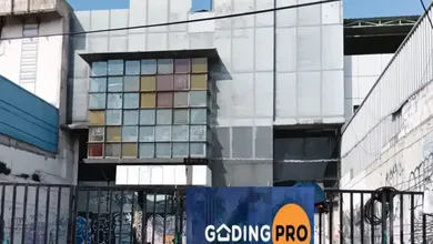 Dijual Tempat Usaha di Area Premium. Strategis. Pinggir Jalan Raya Dewi Sartika Jakarta Timur