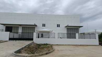 Gudang Akses Kontainer Kawasan Delta Silicon Cikarang