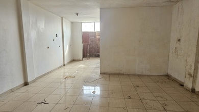 Ruko Hook Strategis Dekat Green Court Cocok untuk Bisnis di Pasar Bersih Cengkareng, Jakarta Barat