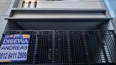 Rumah Sewa Nyaman Lokasi Pademangan, Jakarta Utara, LB 150m²