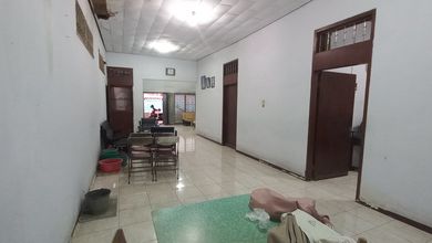 Dijual rumah Premium di Jembatan Lima, Jakarta Barat - LT 304m²