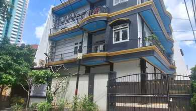 Penawaran Eksklusif, rumah Prestisius di Pademangan, Jakarta Utara, LB 744m²