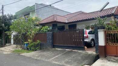 Dijual rumah Eksklusif di Duren Sawit, Jakarta Timur - LT 323m²