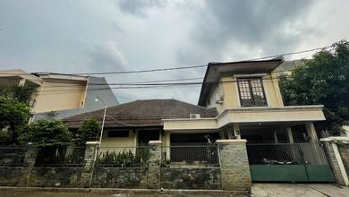 Rumah Elite di Kawasan Cirendeu, Jakarta Selatan, LB 350m², Harga 5,5 Miliar