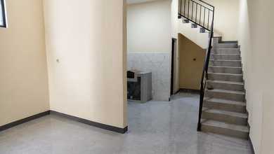 Rumah Dijual di Sunter, Jakarta Utara, LB 150m², Harga Kompetitif!