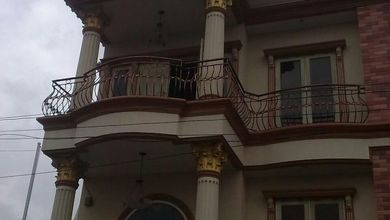 Rumah Prestisius di Kawasan Ciledug, Tangerang, LB 475m², Harga 2,7 Miliar