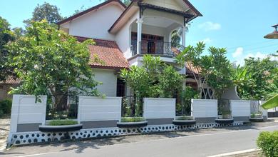 Kesempatan Rumah di Mertoyudan, Magelang, LB 260m², Harga 1,5 Miliar