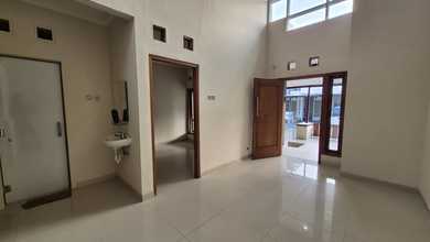 Rumah Dijual di Bintaro, Tangerang Selatan, LB 45m², Harga Kompetitif!