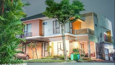 Kesempatan Rumah di Pamulang, Tangerang Selatan, LB 130m², Harga 2,5 Miliar