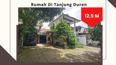 Kesempatan Eksklusif, rumah Prestisius di Tanjung Duren, Jakarta Barat, LB 625m²