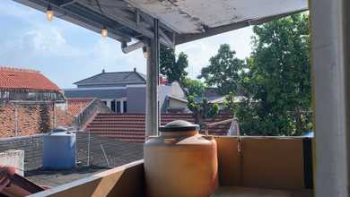 Jual Rumah Strategis di Pondok Gede, Bekasi - LT 292m²