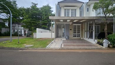 Rumah Siap Huni di Area Citra Grand, Jakarta Timur, LT 148m²