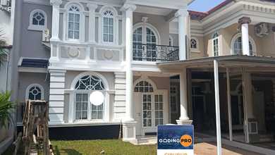 Rumah Siap Pakai di Area Legenda Wisata, Bogor, LT 180m²