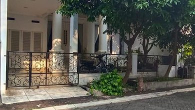 Kesempatan Langka, rumah Prestisius di Harjamukti, Depok, LB 400m²