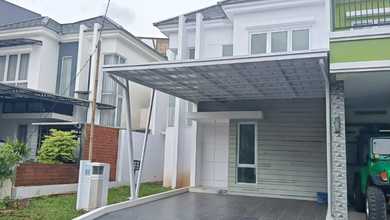 Dijual Rumah Strategis di Kota Wisata, Bogor - LT 144m²