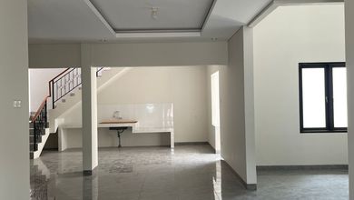 Kesempatan Eksklusif, rumah Prestisius di Tebet, Jakarta Selatan, LB 250m²