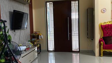 Promo Rumah di Cibubur, Jakarta Timur, LB 120m², Harga 1,55 Miliar