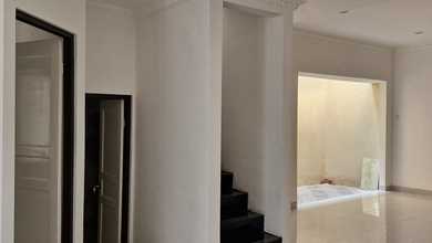 Promo Rumah di Summarecon Bekasi, Bekasi, LB 200m², Harga 2,3 Miliar