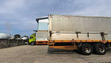 Gudang Pinggir Jalan Raya Dkt Area Kota Banten