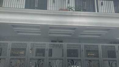 Penawaran Langka, rumah Mewah di Ciracas, Jakarta Timur, LB 450m²