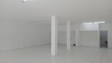 Ruko Gandeng Parkiran Luas di Bogor Barat