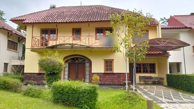 Rumah Mewah di Kawasan Rancamaya, Bogor, LB 168m², Harga 2,9 Miliar