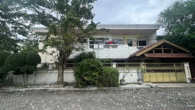 Rumah Mewah di Mulyorejo, Surabaya, 5 Kamar Tidur, LT 650m²