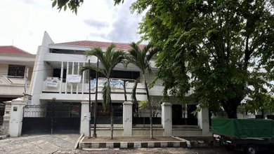 Rumah Mewah di Mulyorejo, Surabaya, 4 Kamar Tidur, LT 777m²