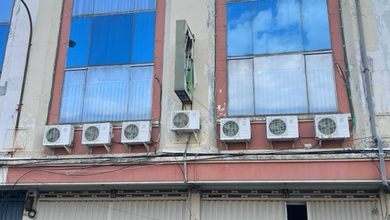 Jual 2 Ruko Jejer Di Klampis Megah