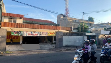 Rumah Area Luxury Wonokromo, Surabaya - Harga Menarik 6,9 Miliar