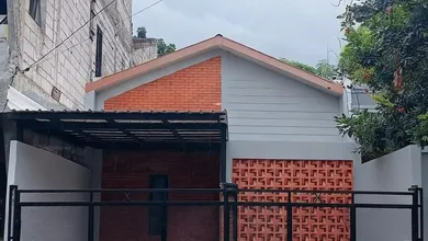 Rumah Sewaan Murah di Veteran, Jakarta Selatan, 3 KT, Harga 110 Juta /tahun