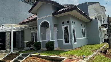 Rumah Siap Pakai di Area Beji, Depok, LT 150m²