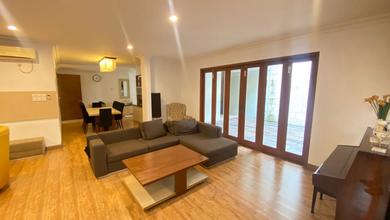 Rumah Area Premium Bintaro, Tangerang Selatan - Harga Terbaik 5,6 Miliar