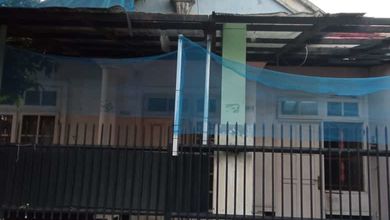 Kesempatan Langka, rumah Mewah di Banjar Wijaya, Tangerang, LB 226m²