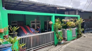 Rumah Dijual di Meruya, Jakarta Barat, LB 147m², Harga Kompetitif!